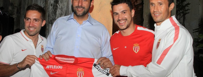 En la imagen junto con Joao Moutinho, Dionisio Vélez y Ricardo Carvalho.Foto de www.eluniversal.com.co